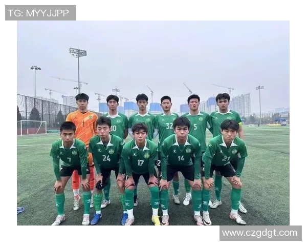 西安足球队的速度之旅：追逐梦想的绿茵风暴与激情碰撞